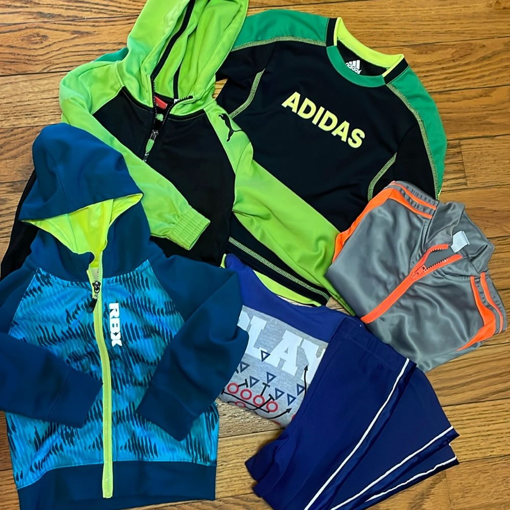 Boys size 3 athletic bundle lot Puma , Reebok hoodie , jacket bundle